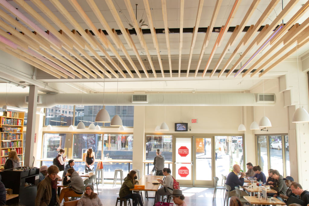 powell's books portland, cafe guilder