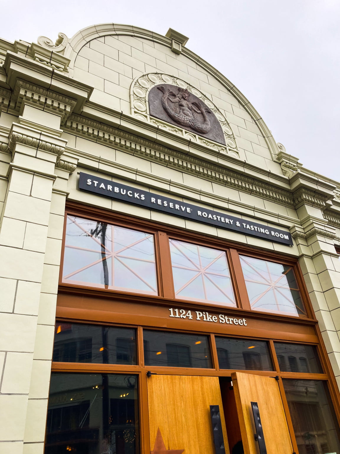 starbucks seattle roastery tour